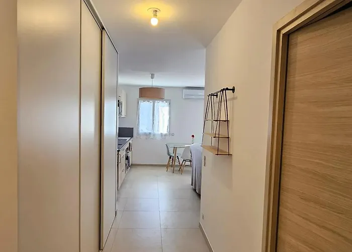 Apartmán Moderne A Avec Terrasse Ensoleillee. *